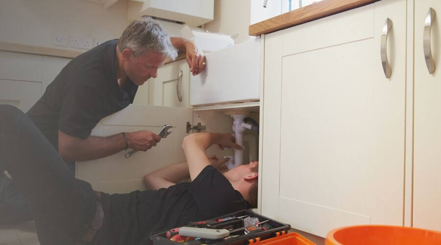 Professional burst pipe repair services in Seymour, TX